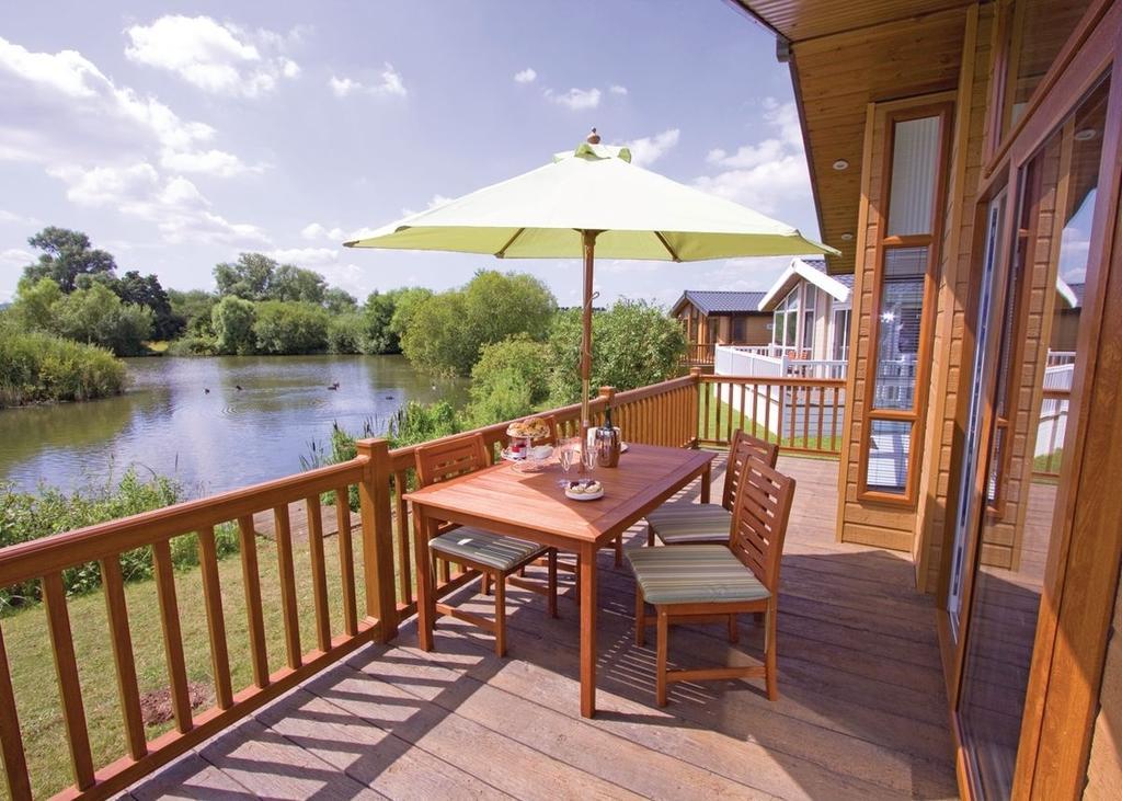 The Springs Lakeside Holiday Park Fladbury Pokoj fotografie